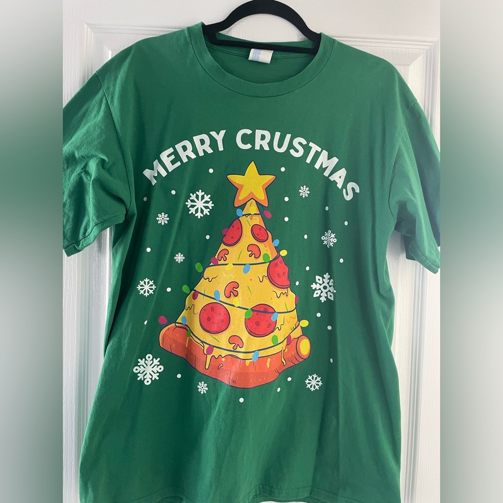 Green Merry Christmas T shirt 
Womens size large 
Merry Crustmas